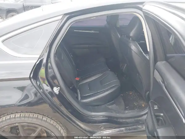 3FA6P0D9XLR192696 2020 FORD FUSION - Image 8