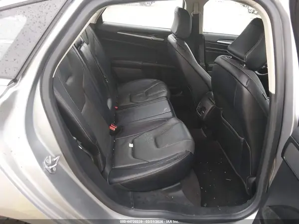 3FA6P0D9XLR204880 2020 FORD FUSION - Image 8