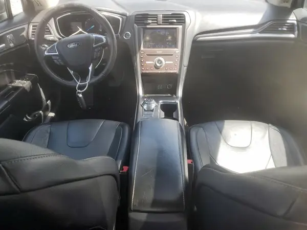 3FA6P0D9XLR206516 2020 FORD FUSION - Image 8