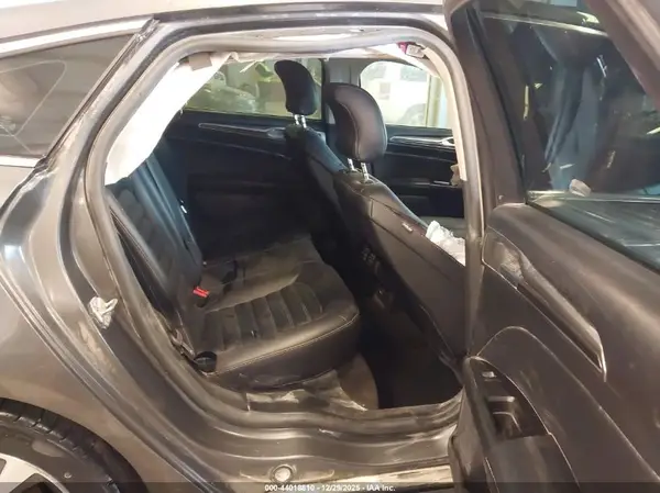 3FA6P0E91KR144100 2019 FORD FUSION - Image 8