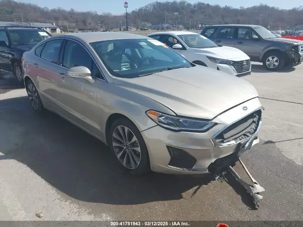 3FA6P0E9XKR100984 2019 FORD FUSION - Image 1
