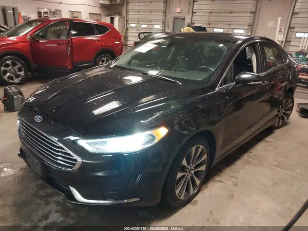 3FA6P0E9XKR103075 2019 FORD FUSION - Image 2