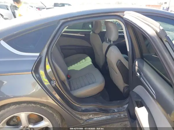 3FA6P0G70GR290507 2016 FORD FUSION - Image 8