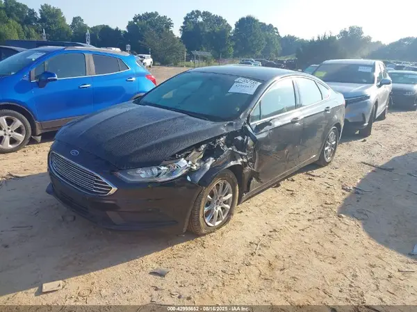 3FA6P0G70HR174743 2017 FORD FUSION - Image 2
