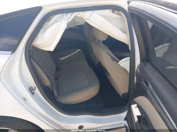 3FA6P0G70HR206476 2017 FORD FUSION - Image 8