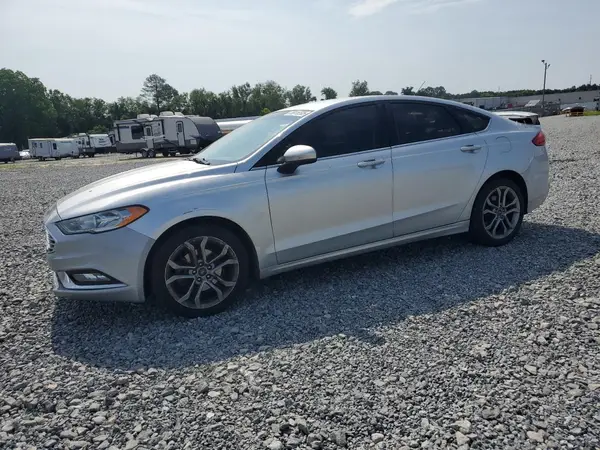 3FA6P0G70HR270484 2017 FORD FUSION - Image 1