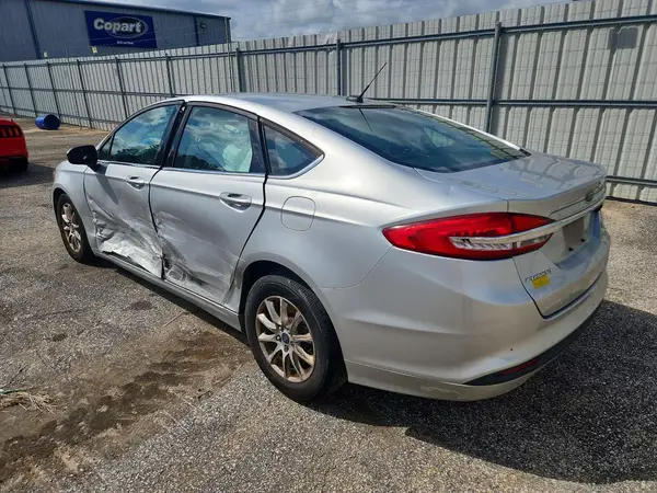 3FA6P0G70HR392813 2017 FORD FUSION - Image 2