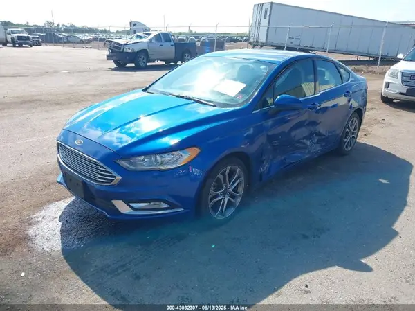 3FA6P0G70HR407925 2017 FORD FUSION - Image 2