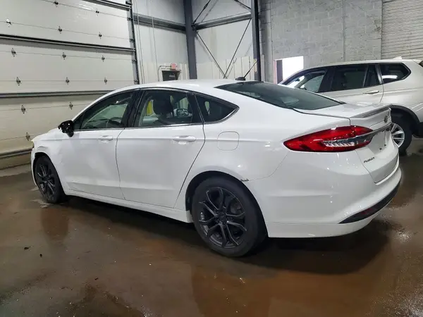 3FA6P0G70JR115181 2018 FORD FUSION - Image 2
