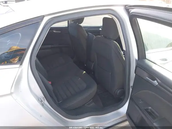 3FA6P0G70JR167958 2018 FORD FUSION - Image 8