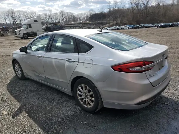 3FA6P0G70JR237569 2018 FORD FUSION - Image 2