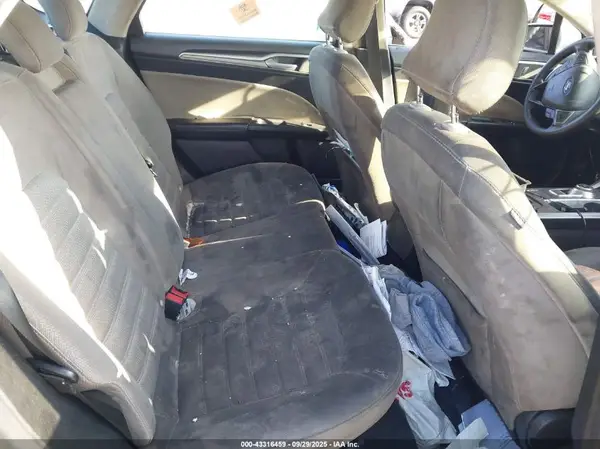 3FA6P0G70KR104487 2019 FORD FUSION - Image 8