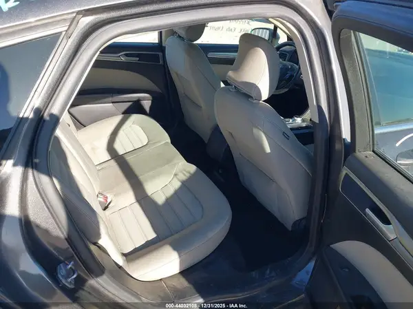 3FA6P0G70KR113304 2019 FORD FUSION - Image 8