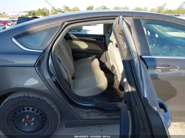 3FA6P0G70KR133486 2019 FORD FUSION - Image 8