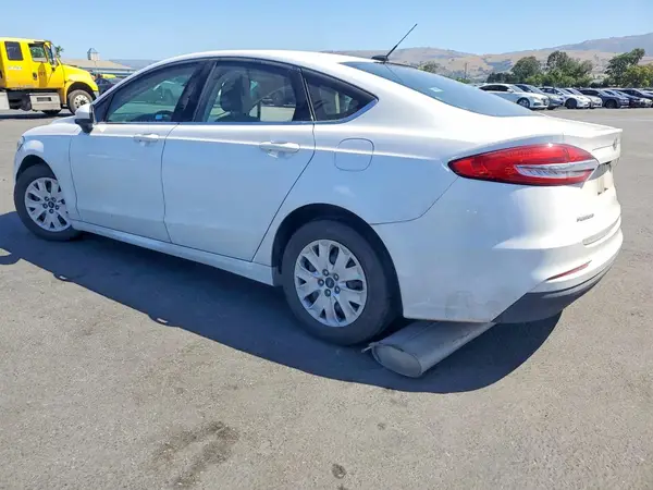 3FA6P0G70KR216772 2019 FORD FUSION - Image 2