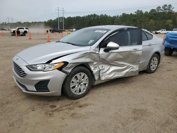 3FA6P0G70KR267348 2019 FORD FUSION - Image 1