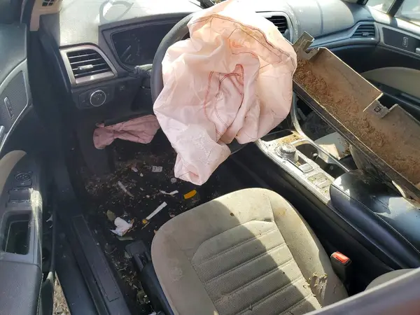 3FA6P0G70KR280410 2019 FORD FUSION - Image 8