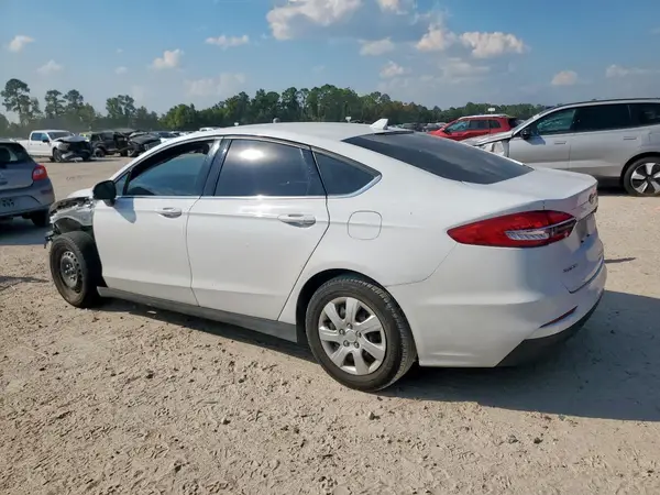 3FA6P0G70LR111019 2020 FORD FUSION - Image 2