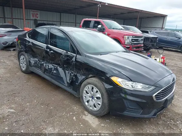 3FA6P0G70LR148412 2020 FORD FUSION - Image 1
