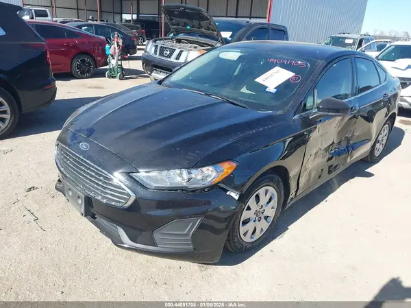 3FA6P0G70LR167977 2020 FORD FUSION - Image 2