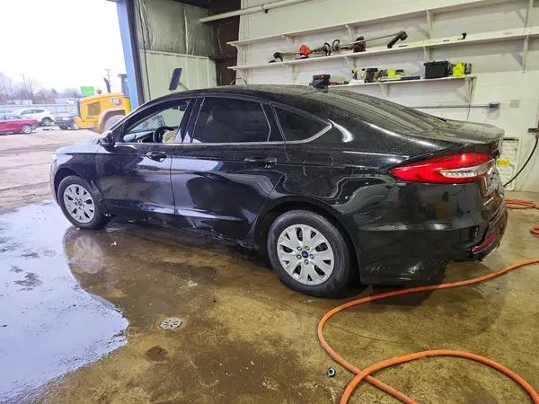 3FA6P0G70LR217826 2020 FORD FUSION - Image 2