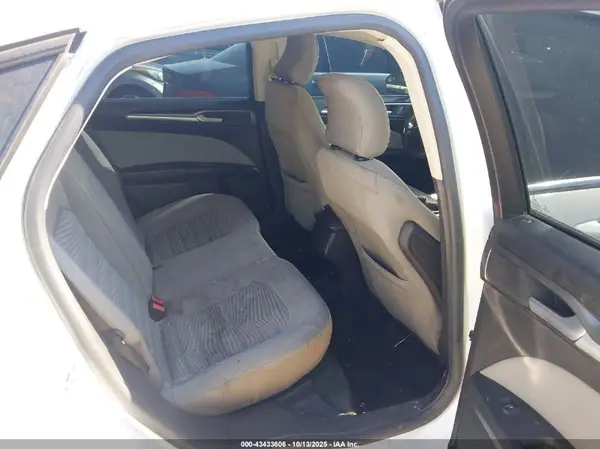 3FA6P0G71GR143497 2016 FORD FUSION - Image 8