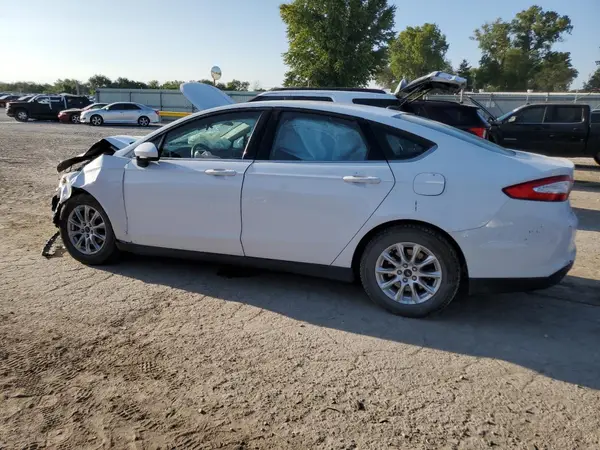 3FA6P0G71GR226735 2016 FORD FUSION - Image 2