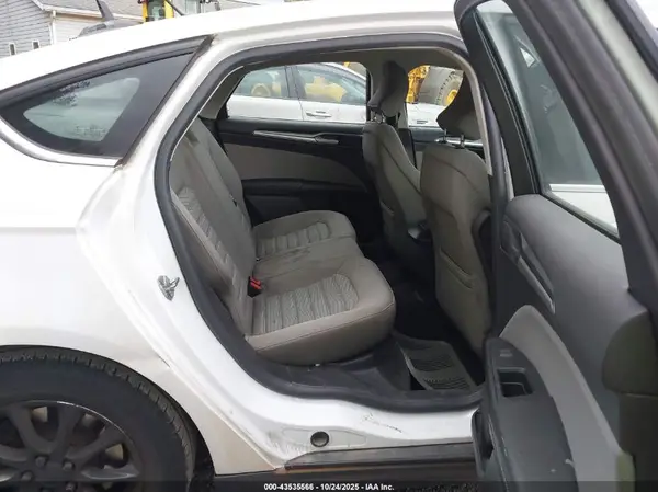 3FA6P0G71GR395265 2016 FORD FUSION - Image 8