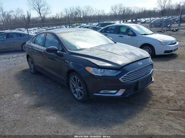 3FA6P0G71HR347881 2017 FORD FUSION - Image 1
