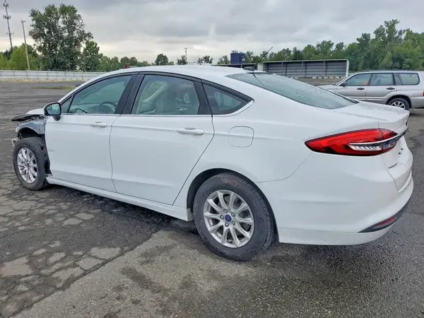 3FA6P0G71JR119479 2018 FORD FUSION - Image 2