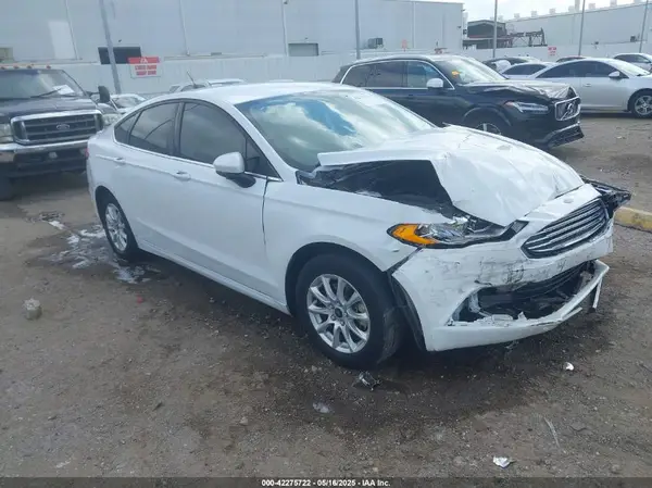 3FA6P0G71JR166706 2018 FORD FUSION - Image 1