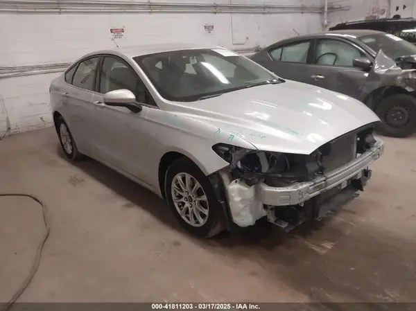 3FA6P0G71JR226550 2018 FORD FUSION - Image 1