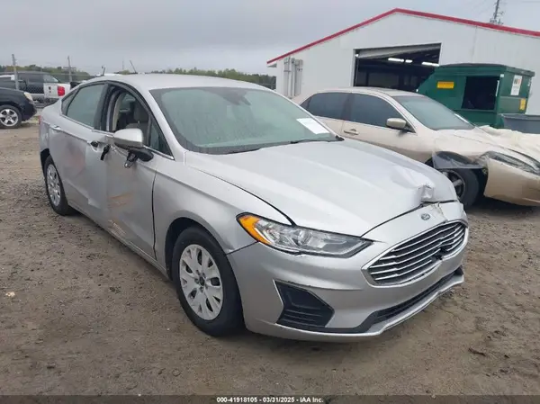 3FA6P0G71KR126921 2019 FORD FUSION - Image 1