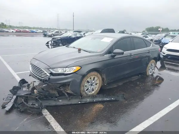 3FA6P0G71KR213427 2019 FORD FUSION - Image 2