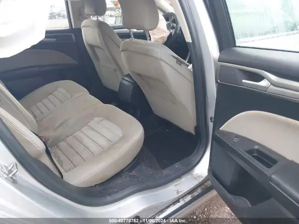 3FA6P0G71KR213833 2019 FORD FUSION - Image 8