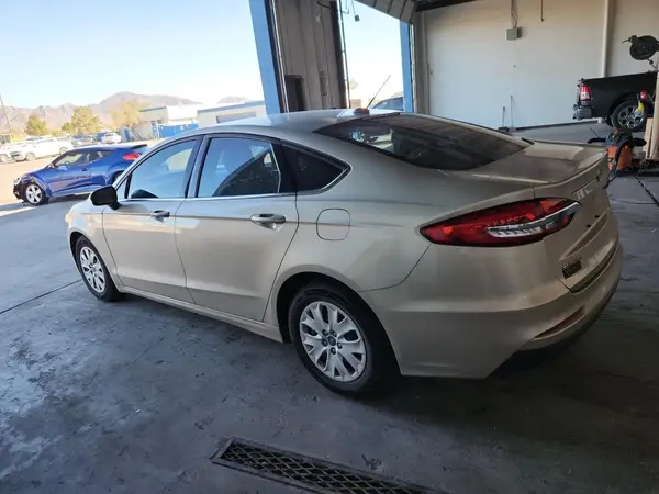 3FA6P0G71KR268959 2019 FORD FUSION - Image 2