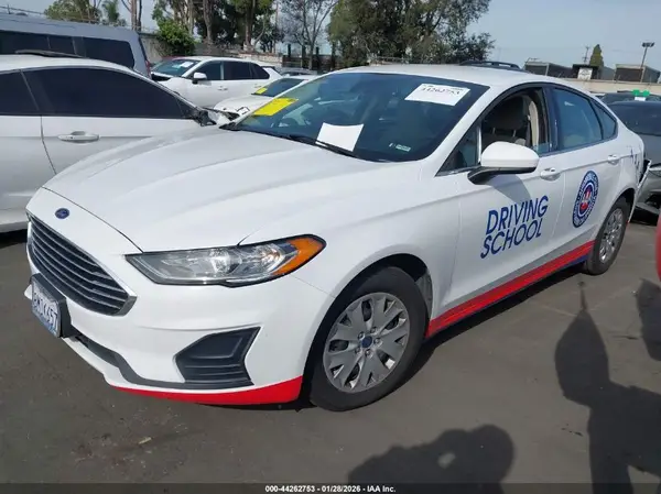 3FA6P0G71KR277676 2019 FORD FUSION - Image 2