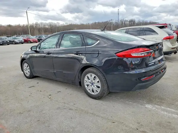 3FA6P0G71KR282179 2019 FORD FUSION - Image 2