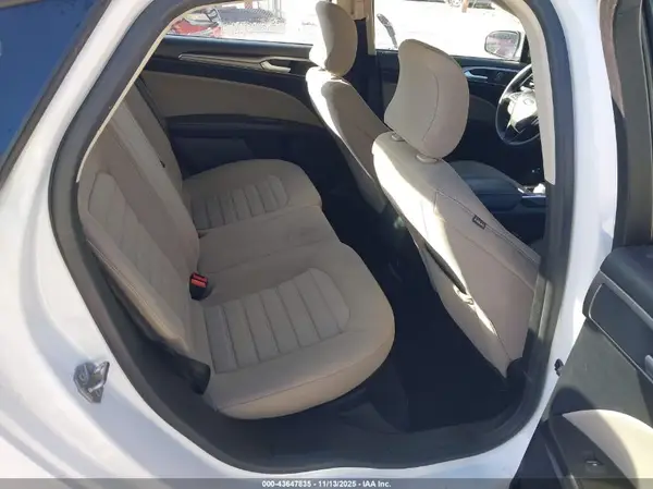 3FA6P0G71KR282201 2019 FORD FUSION - Image 8