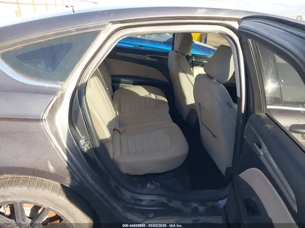 3FA6P0G71LR101731 2020 FORD FUSION - Image 8