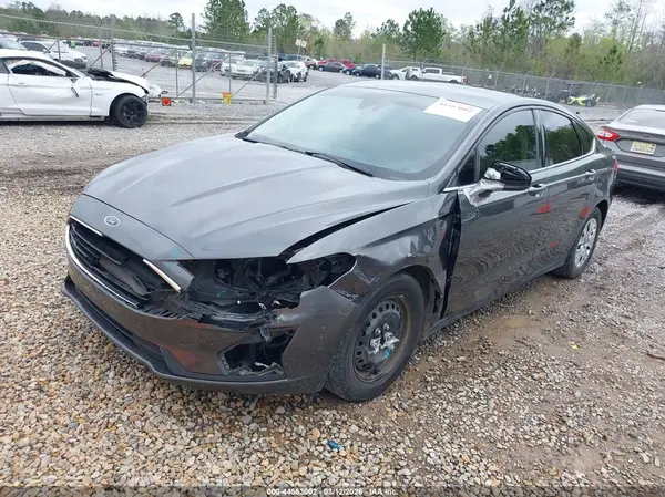 3FA6P0G71LR143705 2020 FORD FUSION - Image 2