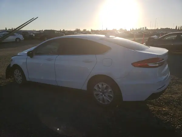 3FA6P0G71LR149519 2020 FORD FUSION - Image 2