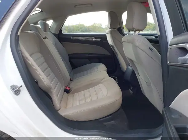 3FA6P0G71LR159869 2020 FORD FUSION - Image 8