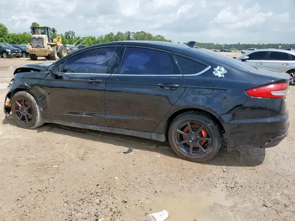 3FA6P0G71LR161007 2020 FORD FUSION - Image 2