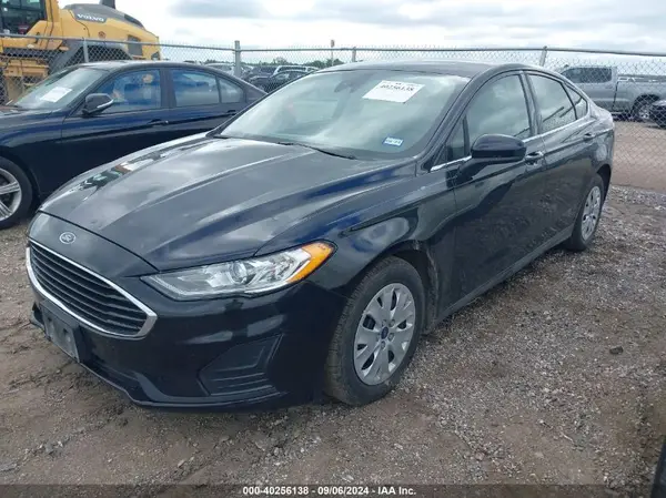 3FA6P0G71LR169379 2020 FORD FUSION - Image 2