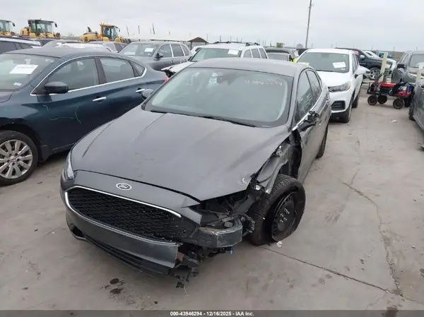3FA6P0G71LR184108 2020 FORD FUSION - Image 2