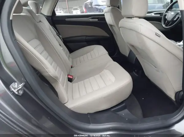 3FA6P0G71LR184108 2020 FORD FUSION - Image 8