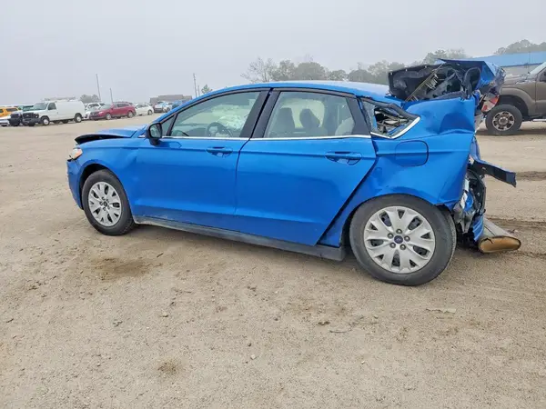 3FA6P0G71LR185159 2020 FORD FUSION - Image 2