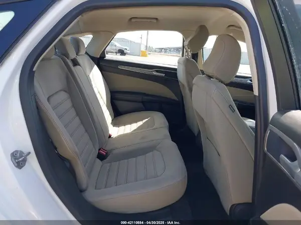 3FA6P0G71LR265271 2020 FORD FUSION - Image 8