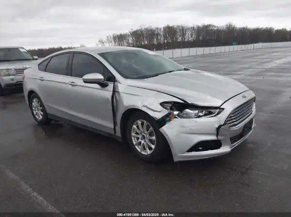3FA6P0G72GR133285 2016 FORD FUSION - Image 1